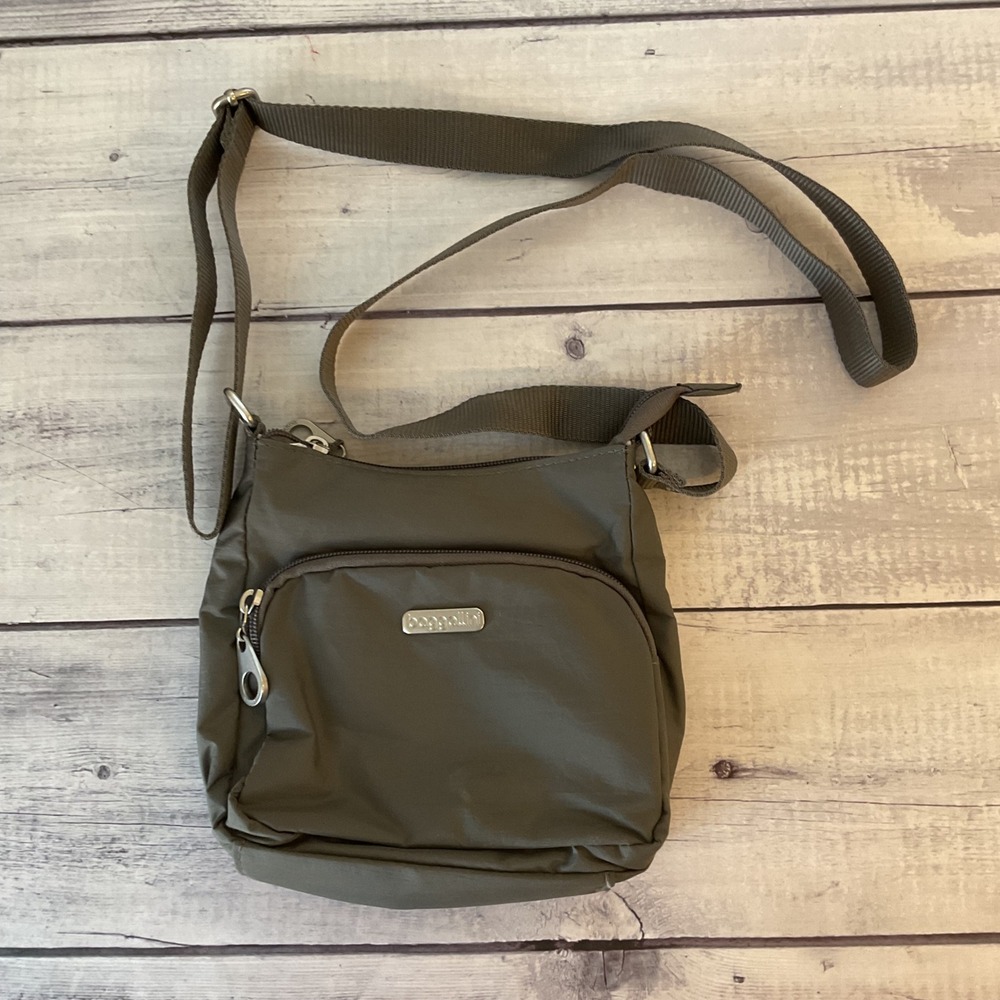 Baggallini Gray Nylon Crossbody Bag Small Travel Purse Adjustable Strap